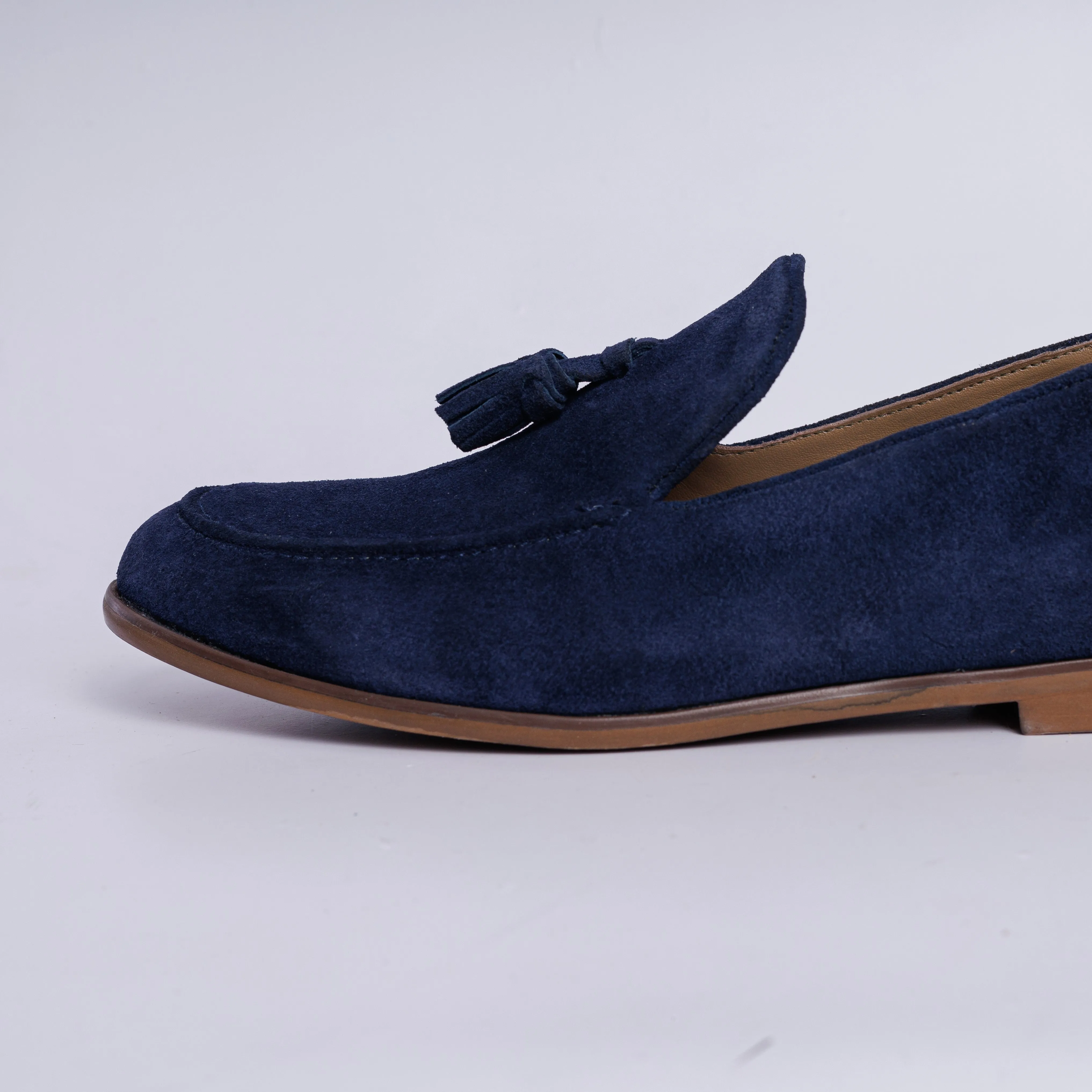 Calf Suede Tassel Loafer