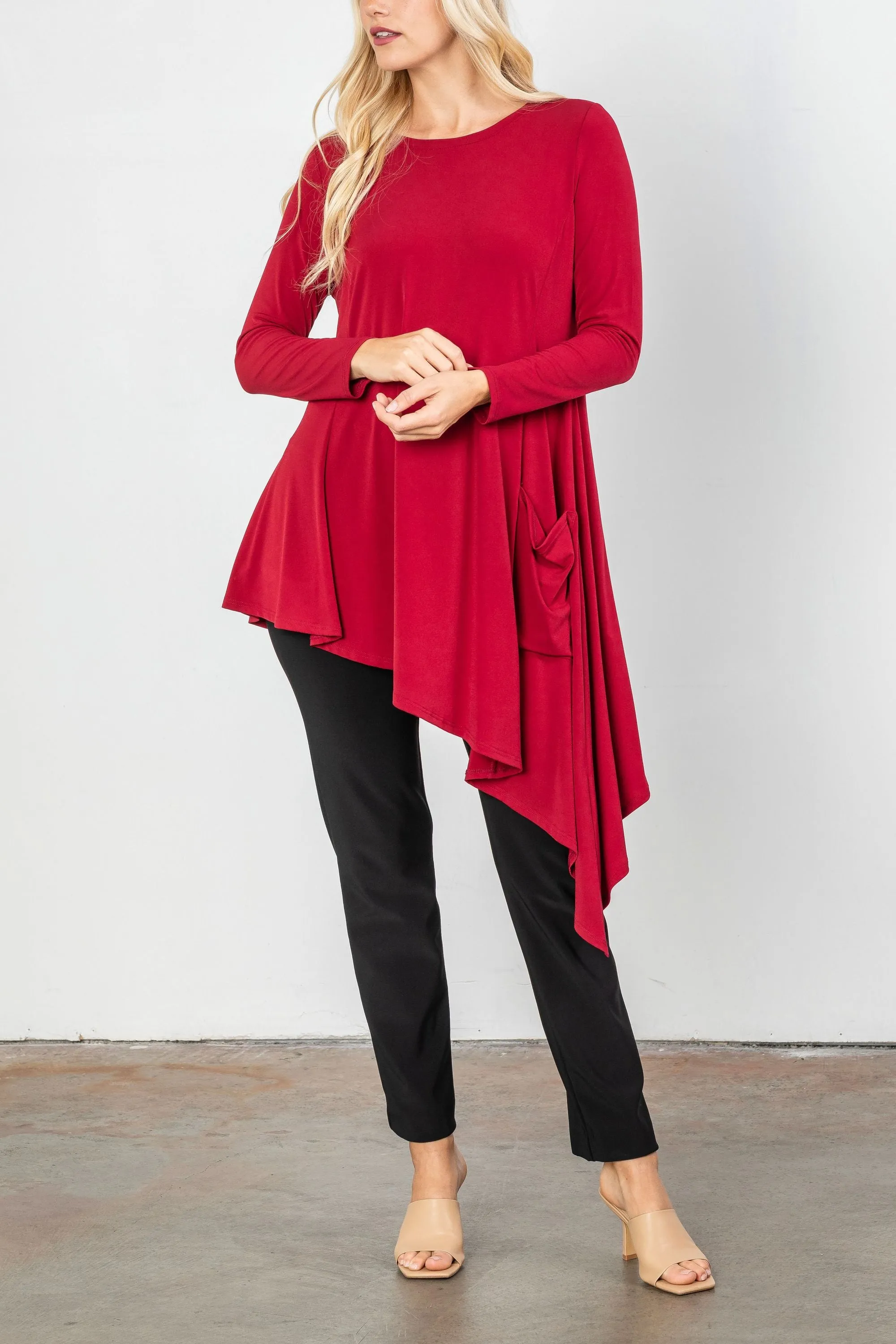 Plus Size Soft Knit Side Pocket Asymmetrical Hem Tunic