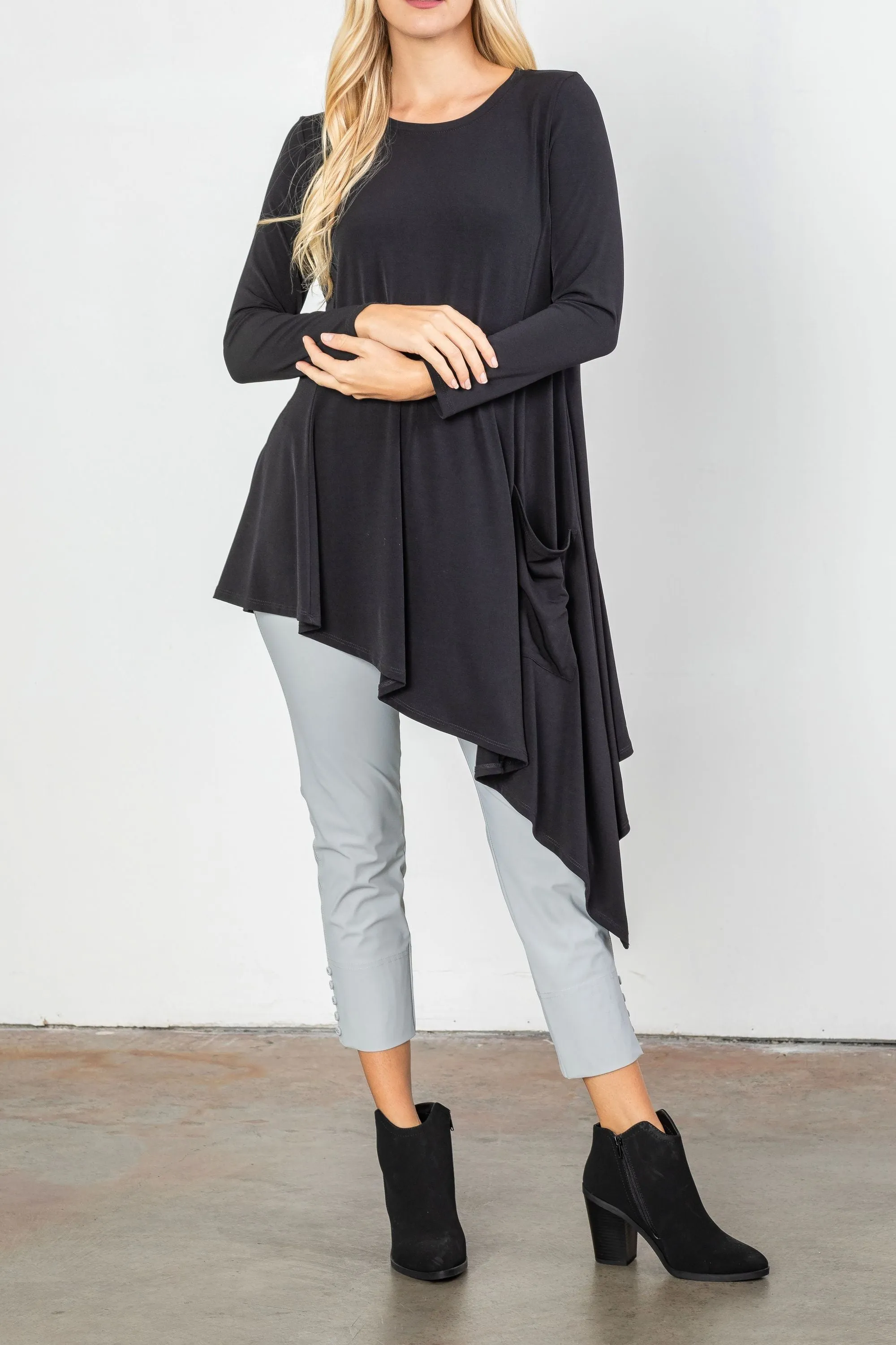 Plus Size Soft Knit Side Pocket Asymmetrical Hem Tunic